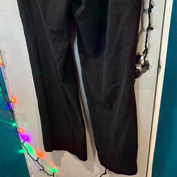 Elegant Black Women's Pants - Picture 5 of 5
